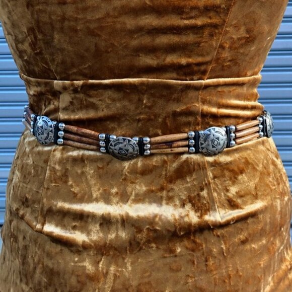 Vintage Boho Antiqued Silver Black Buckle Beaded Leather Belt - Picture 5 of 8